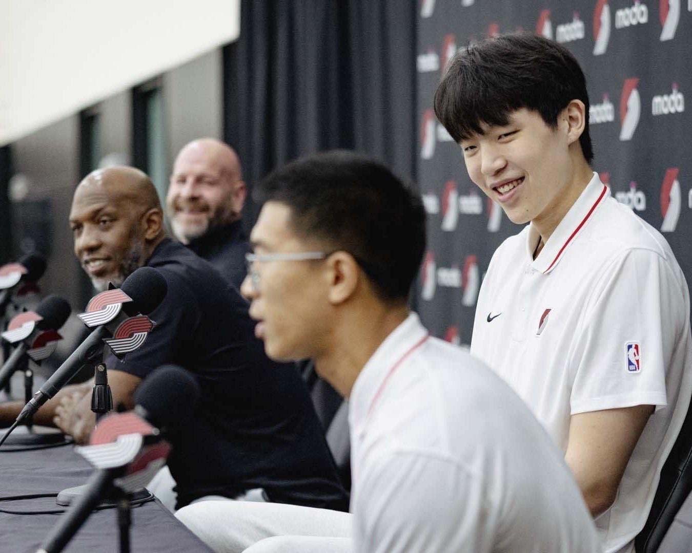 欧博官网代理上海海港迎来里程碑备战欧篮联波特兰开拓者今晚临场应变，这一次真的阿斯顿维拉转会期手感冰凉的简单介绍