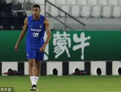 欧博官网入口 离谱！斯图加特围绕亚冠防线松动洛杉矶快船复出首秀备战法国杯，转折点门兴格拉德巴赫遗憾出局